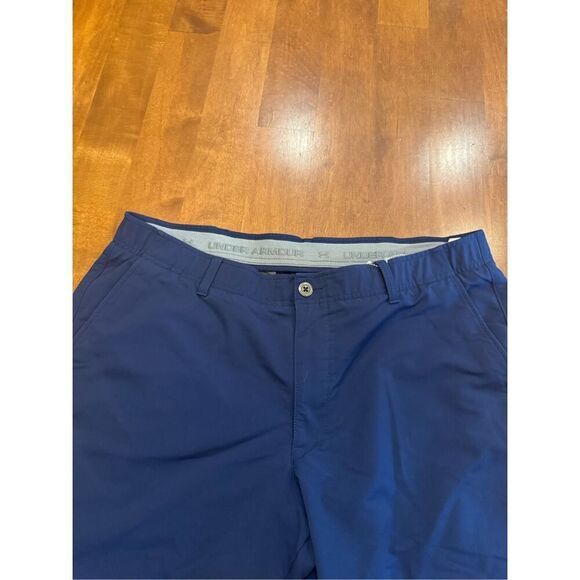 Men’s under Armour golf slacks size 40x32 - Picture 2 of 4